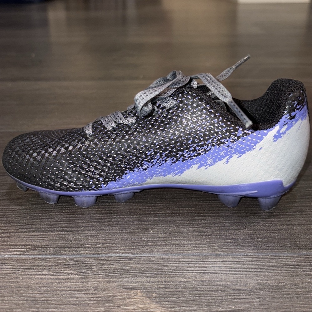 DSG Speed Viper Soccer Cleats Size 12 Black/Purple/Silver - Picture 3 of 13